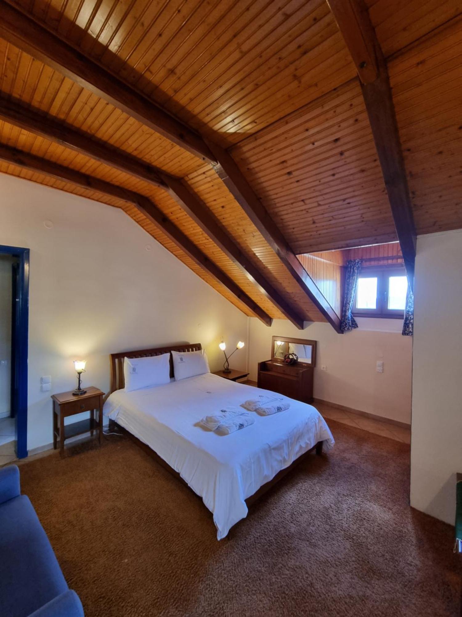 Kalavrita Krinides Apartment And Attics Εξωτερικό φωτογραφία